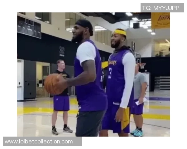 高伟姚明携手共创篮球新篇章探索中国篮球的未来与发展之路