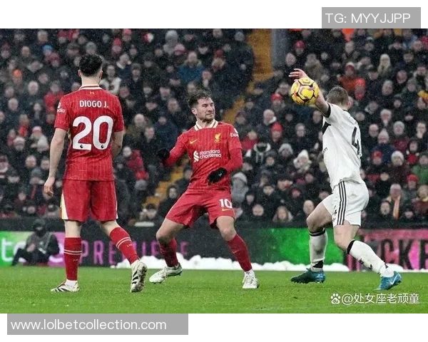 国王杯精彩对决里昂大胜热刺6-2引发全场震撼 国王杯精彩对决里昂大胜热刺6-2引发全场震撼