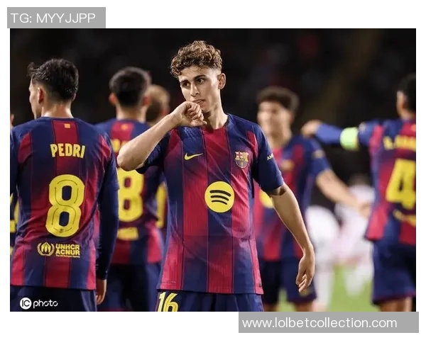 足总杯激战利物浦小胜巴萨帽子戏法引发争议判罚风波 足总杯激战利物浦小胜巴萨帽子戏法引发争议判罚风波