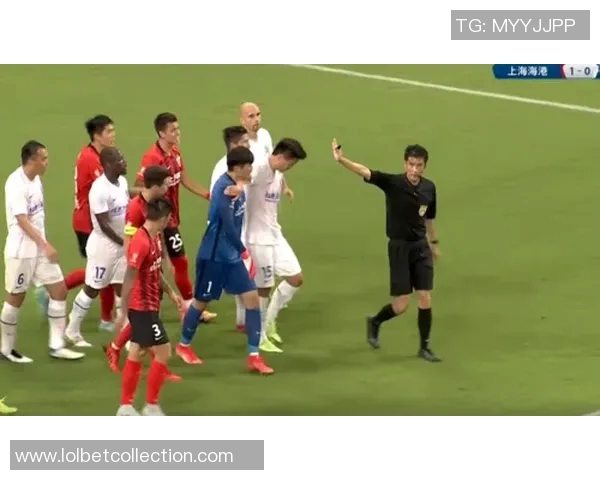 中超激战AC米兰凭帽子戏法小胜尤文图斯争议判罚引发热议